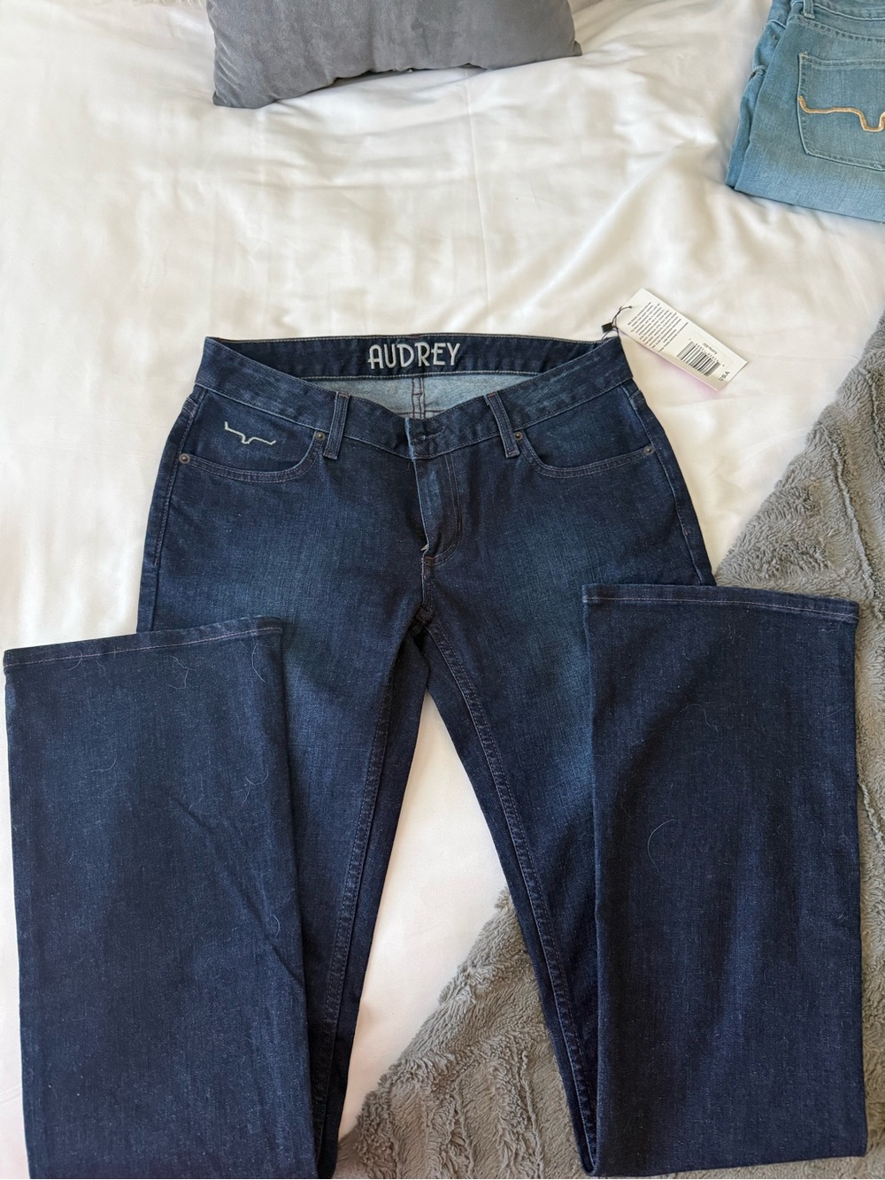 Kimes Audrey Dark Blue Boot-Cut Jeans